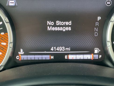 Used 2023 Jeep Renegade Latitude image 23