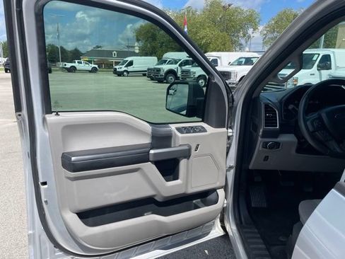 Used 2015 Ford F150 XLT AWD/4WD image 20