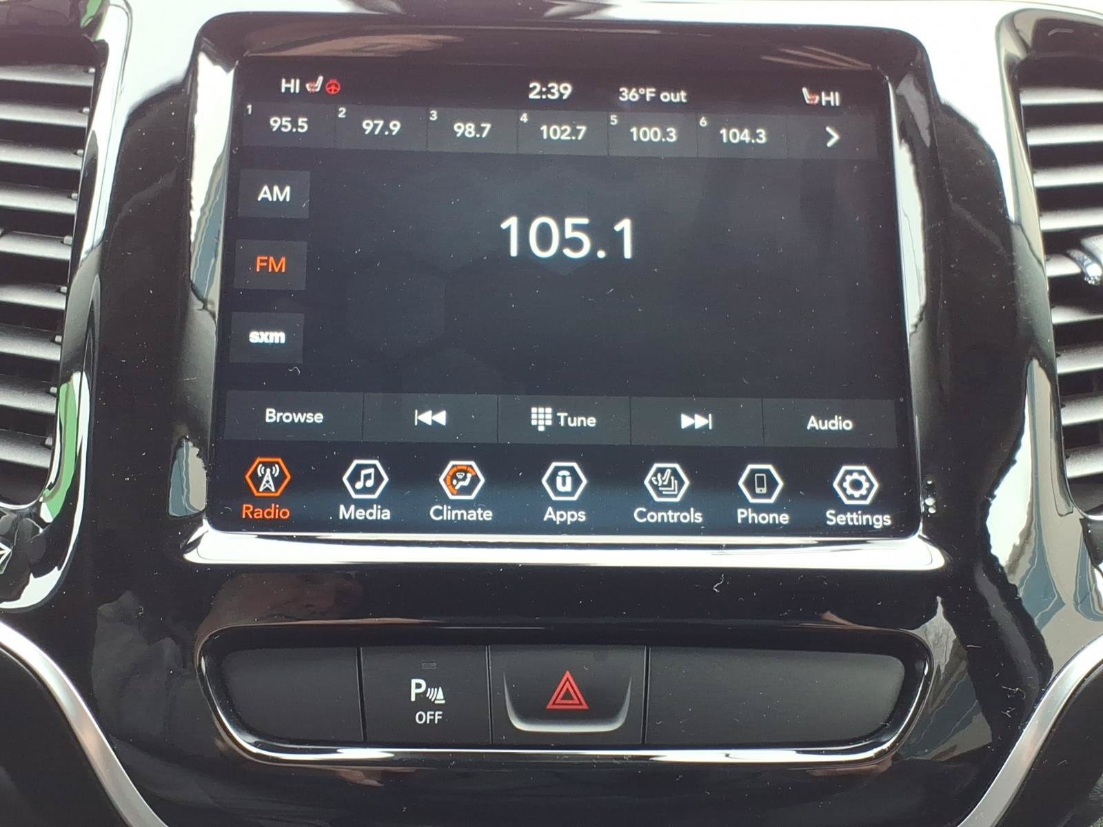 Used 2020 Jeep Cherokee Limited AWD/4WD image 15