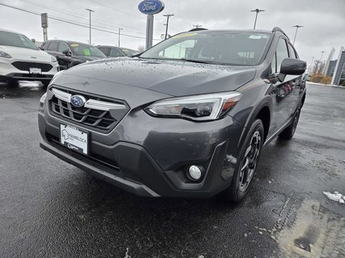Used 2022 Subaru Crosstrek 2.5i Limited w/ Popular Package #3 image 4