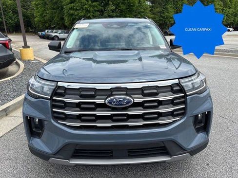 Certified 2025 Ford Explorer Active w/ Active Comfort Package RWD image 3