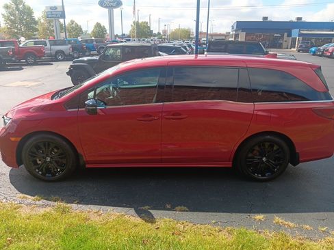 Used 2025 Honda Odyssey Sport-L image 8