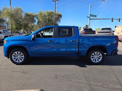 Used 2022 Chevrolet Silverado 1500 Custom image 3