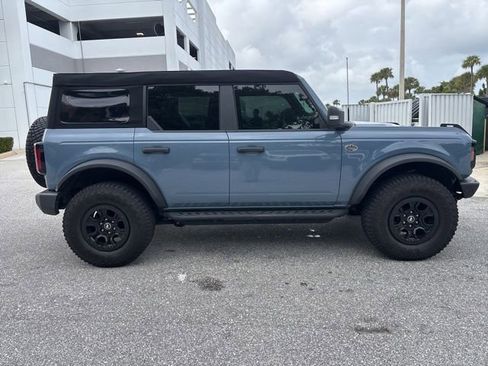 Used 2024 Ford Bronco Wildtrak image 2