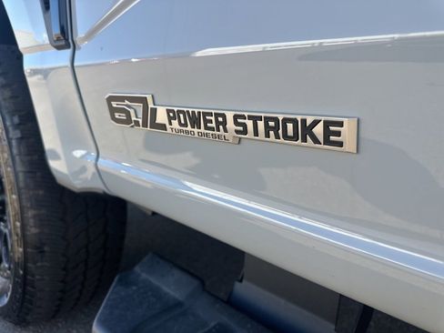 New 2026 Ford F350 Lariat w/ Black Appearance Package image 20