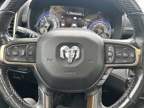 Used 2019 RAM 1500 Limited w/ Advanced Safety Group image 14