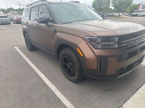 Used 2024 Hyundai Santa Fe XRT AWD/4WD image 2