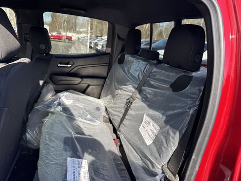 New 2026 GMC Canyon Elevation w/ Convenience Package image 13