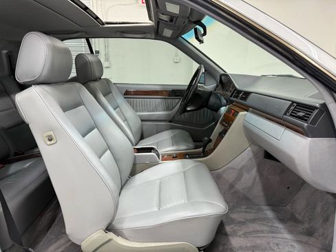 Used 1995 Mercedes-Benz E 320 Coupe image 17