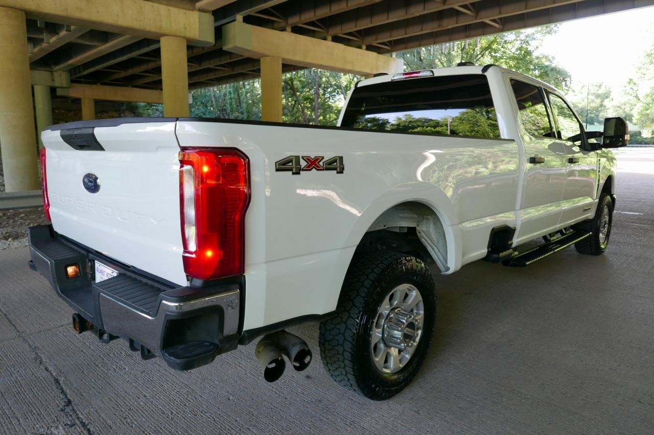 Used 2024 Ford F350 XLT AWD/4WD image 27