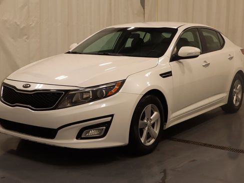 Used 2015 Kia Optima LX image 6