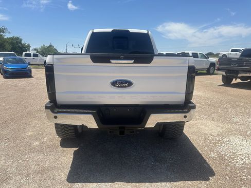 Used 2017 Ford F250 Lariat w/ Chrome Package AWD/4WD image 5