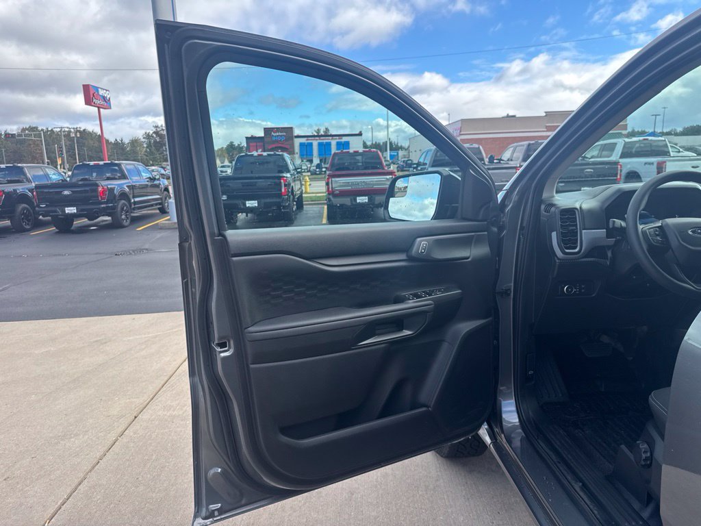 New 2026 Ford Ranger XL w/ Trailer Tow Package AWD/4WD image 17