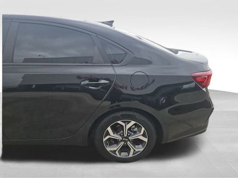 Used 2021 Kia Forte LXS image 18