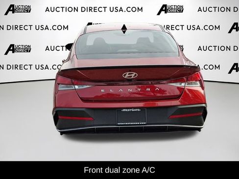 Used 2025 Hyundai Elantra Sport FWD image 6