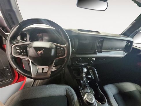 Used 2022 Ford Bronco Big Bend image 10