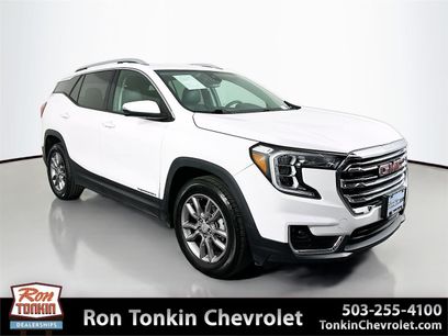 Used 2024 GMC Terrain SLT