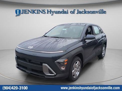 New 2026 Hyundai Kona SE FWD image 8