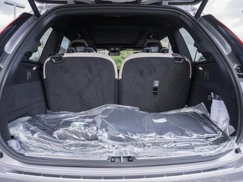 New 2026 Volvo XC90 B6 Plus w/ Protection Package Premier image 10