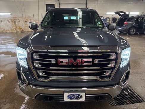 Used 2022 GMC Sierra 1500 SLT w/ X31 Off-Road Package AWD/4WD image 2