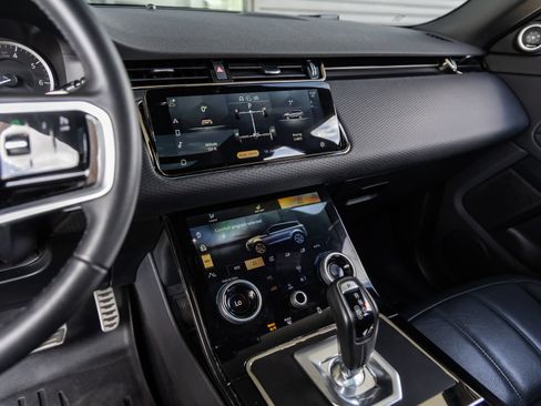 Used 2023 Land Rover Range Rover Evoque R-Dynamic S AWD/4WD image 25
