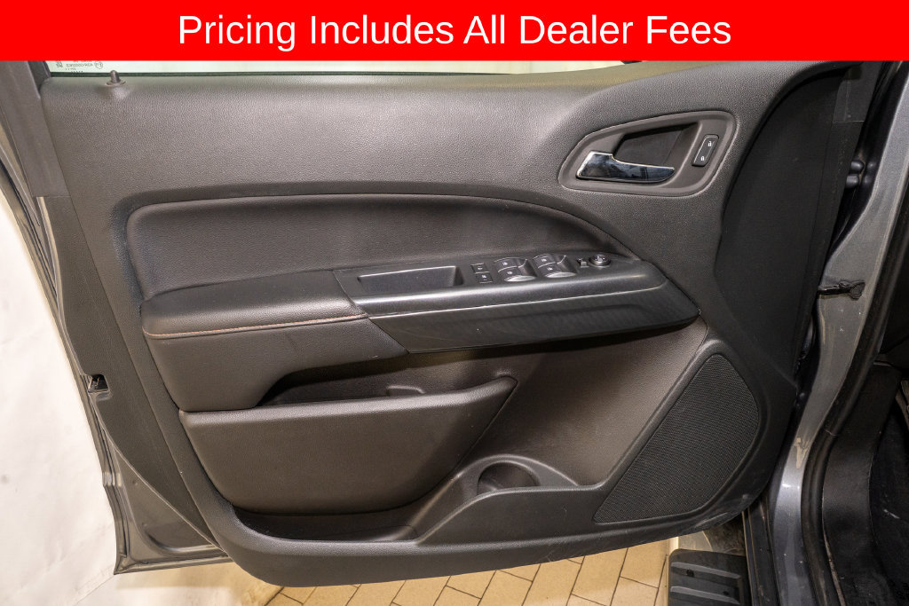 Used 2022 GMC Canyon AT4 w/ Trailering Package AWD/4WD image 11