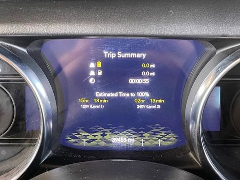 Used 2022 Jeep Wrangler Unlimited Rubicon 4xe w/ Cold Weather Group AWD/4WD image 21