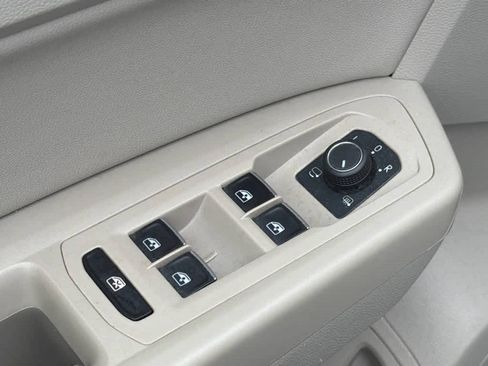 Used 2019 Volkswagen Atlas SEL Premium AWD/4WD image 45