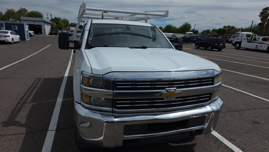 Used 2016 Chevrolet Silverado 2500 W/T RWD image 2