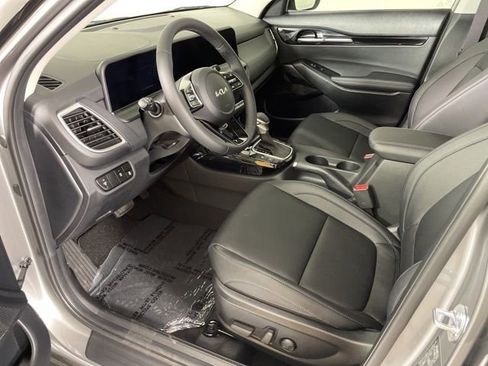 New 2026 Kia Seltos EX image 17