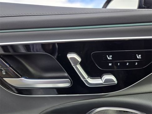 Used 2024 Mercedes-Benz E 450 4MATIC Sedan image 31