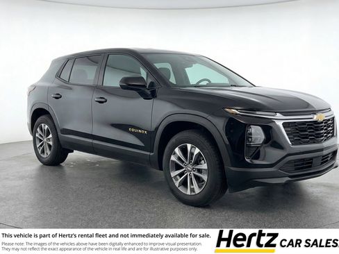 Used 2025 Chevrolet Equinox LT FWD image 1