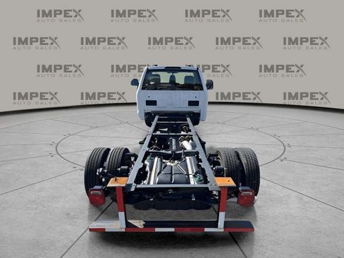 Used 2025 Ford F450 XL image 49