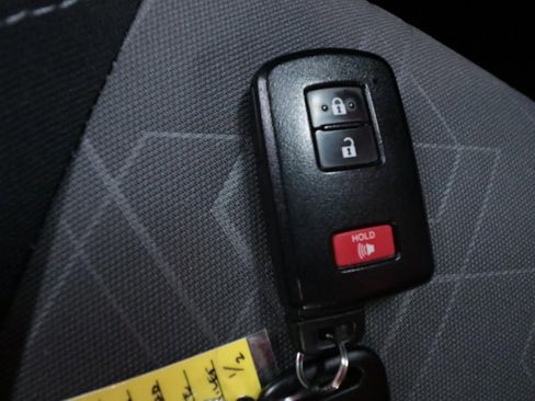 Used 2023 Toyota Tacoma TRD Off-Road image 20