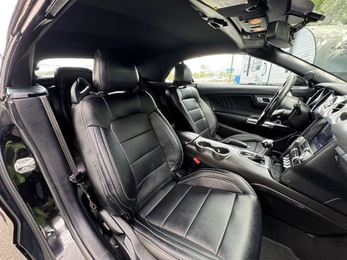 Used 2020 Ford Mustang Premium RWD image 13