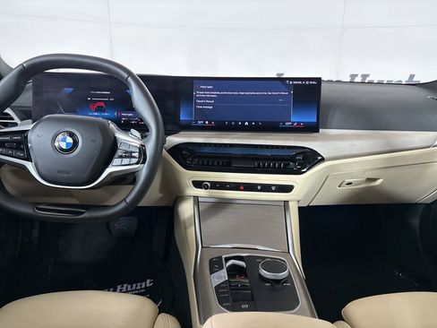 Used 2025 BMW 330i Sedan image 22