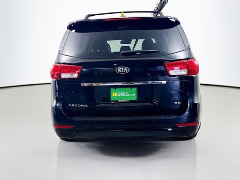 Used 2018 Kia Sedona SX image 8