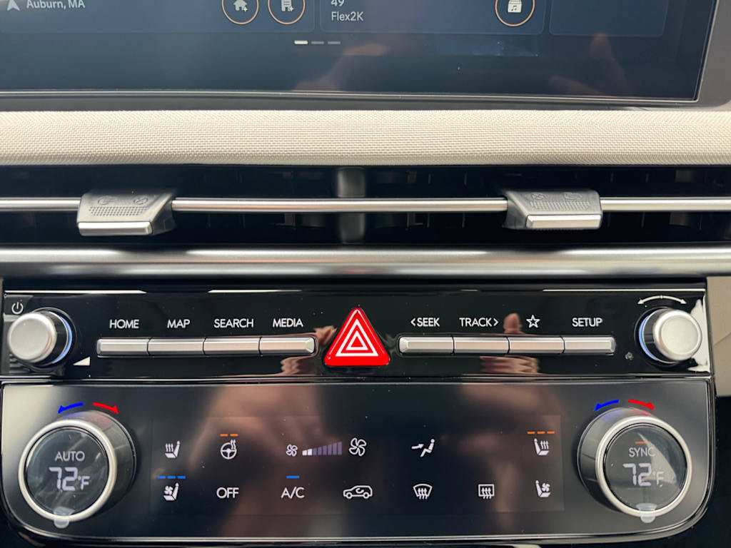 New 2026 Hyundai Tucson Limited AWD/4WD image 21