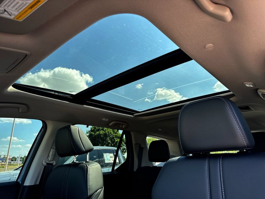 New 2026 Honda Pilot Touring image 22