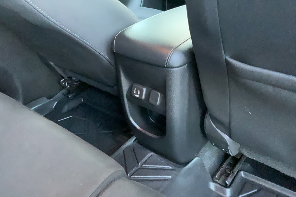 Used 2020 GMC Canyon SLE w/ SLE Convenience Package RWD image 21