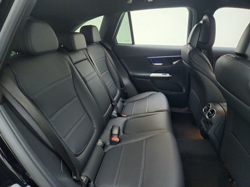 New 2026 Mercedes-Benz GLC 300 image 14