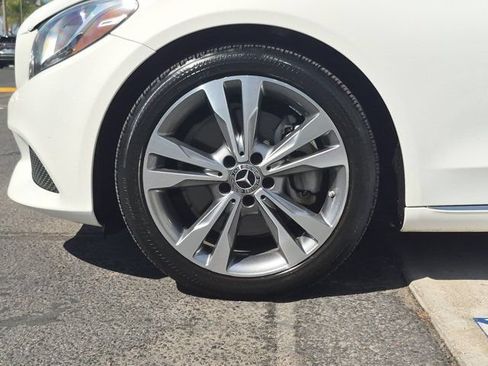 Used 2017 Mercedes-Benz C 300 Sedan image 9