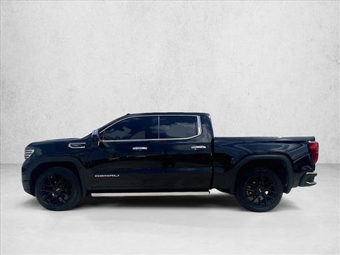 Used 2023 GMC Sierra 1500 Denali w/ Denali Carbonpro Edition AWD/4WD image 6
