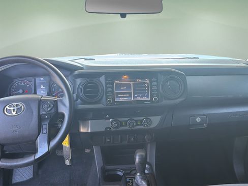 Used 2022 Toyota Tacoma SR RWD image 7