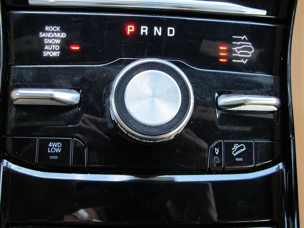 Used 2022 Jeep Grand Cherokee L Summit AWD/4WD image 14