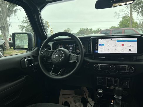 New 2026 Jeep Gladiator Sport image 38