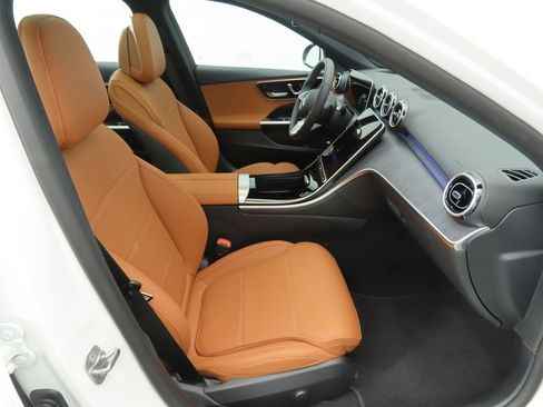 Certified 2025 Mercedes-Benz C 300 Sedan image 20