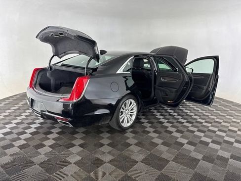 Used 2019 Cadillac XTS Luxury FWD image 14