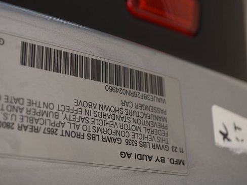 Used 2024 Audi A6 Premium Plus image 35