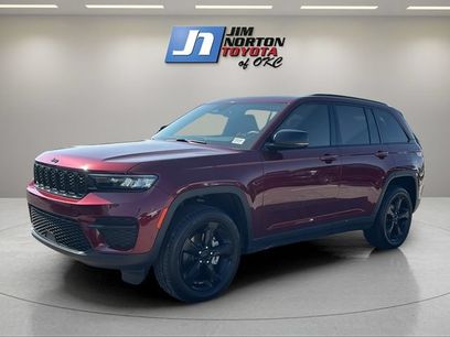 Used 2023 Jeep Grand Cherokee Altitude